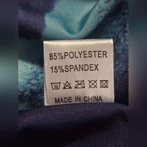 Aqua and Blue Two-Piece Bikini • Mid-Rise Bottoms • Tie Top • Size Small • - Picture 8 of 8